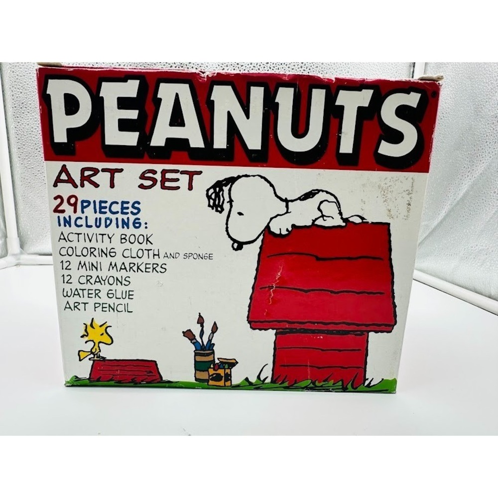 Peanuts Snoopy Vintage 29 Pc Art‎ Set Doghouse Desk Organizer Rare Complete